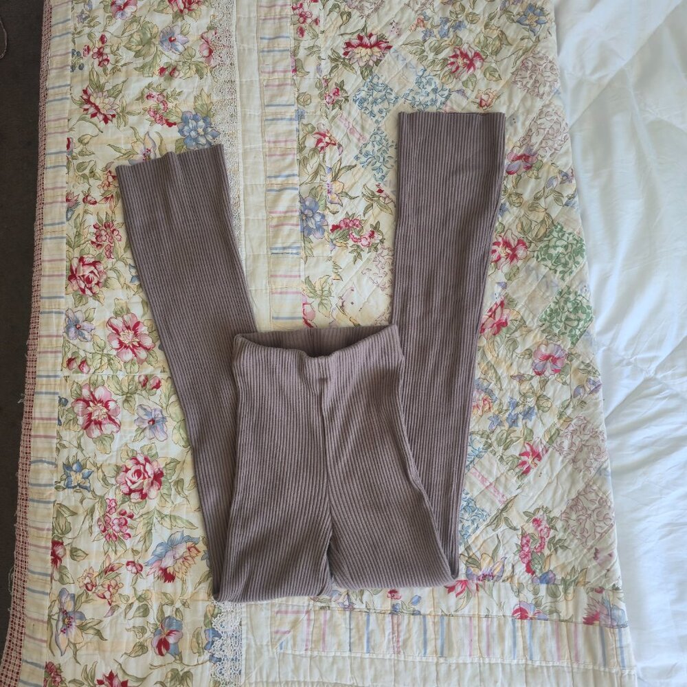 H&M High Waisted Taupe Ribbed Pull On flare Pants
